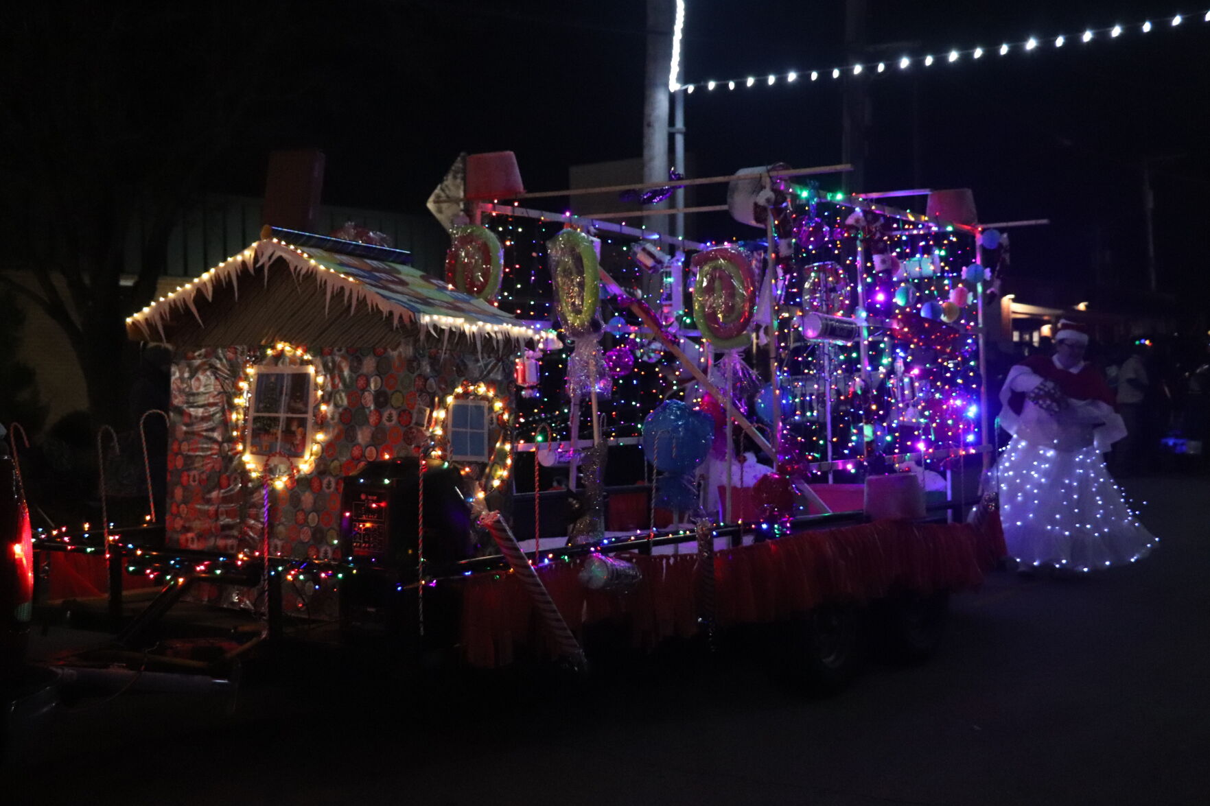 121121StClairChristmasParade17.JPG